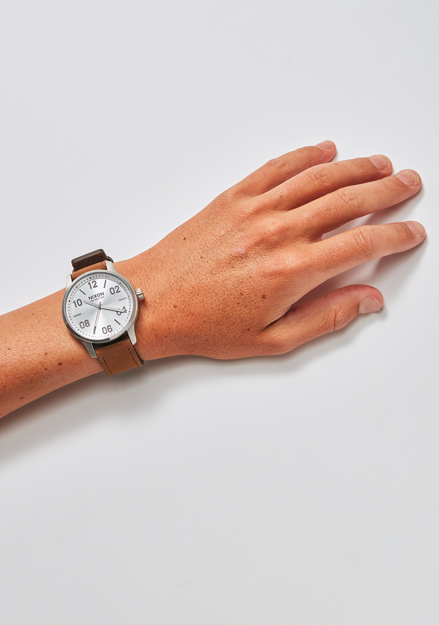 Patrol Leather - Silver / Brown View 5