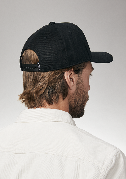 Deep Down Athletic Snapback - All Black / Black